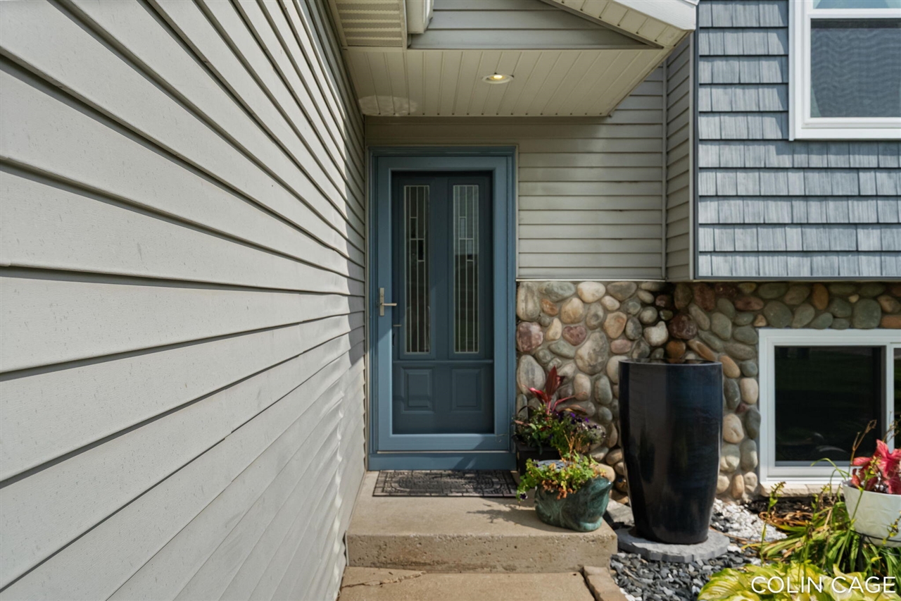5th image of 2903 Fox Hill Dr, Jenison, MI 49428 | MLS# 70550958