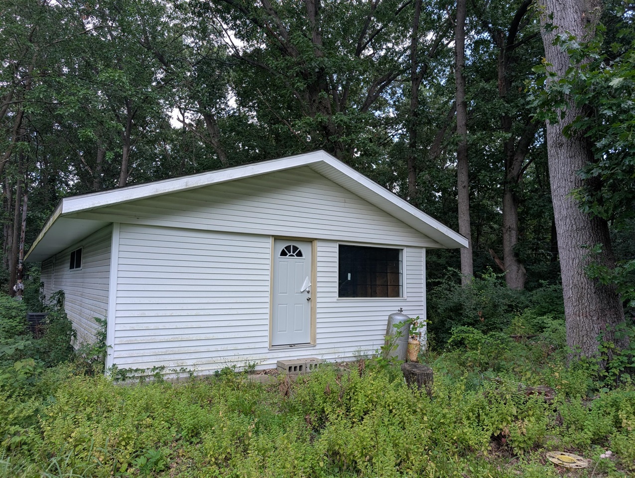 Photo 1 of Single family home for sale at 1408 Cherry Ln, Niles, MI 49120 | MLS# 70550961 | Listing updated on 2026-09-15