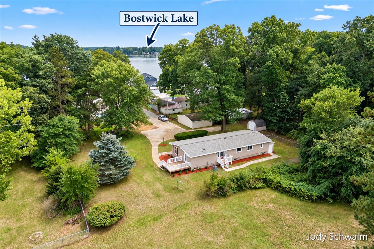 Photo 1 of Single family home for sale at 7129 Eldred Ave, Rockford, MI 49341 | MLS# 70550974 | Listing updated on 2026-09-17