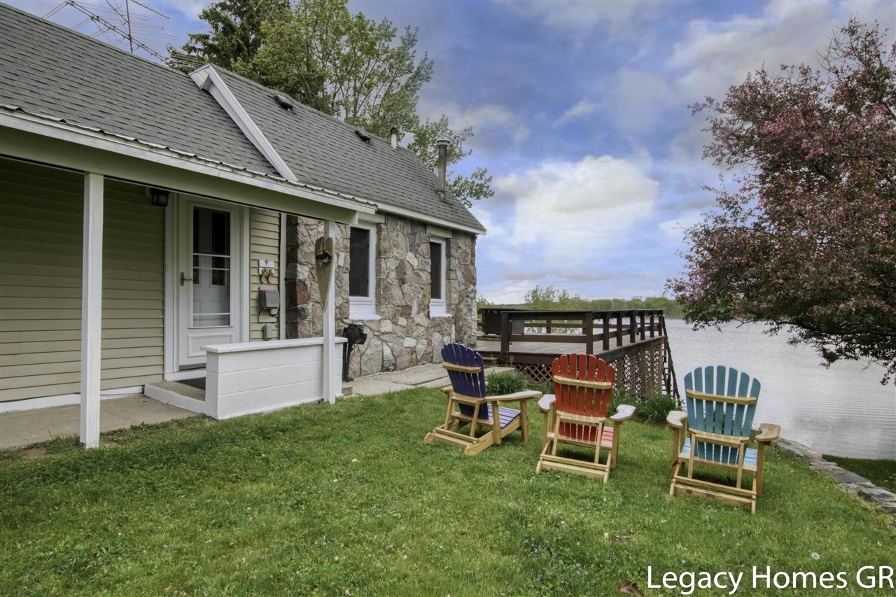 1st image of 762 Parkwood Dr, Six Lakes, MI 48886 | MLS# 70550987