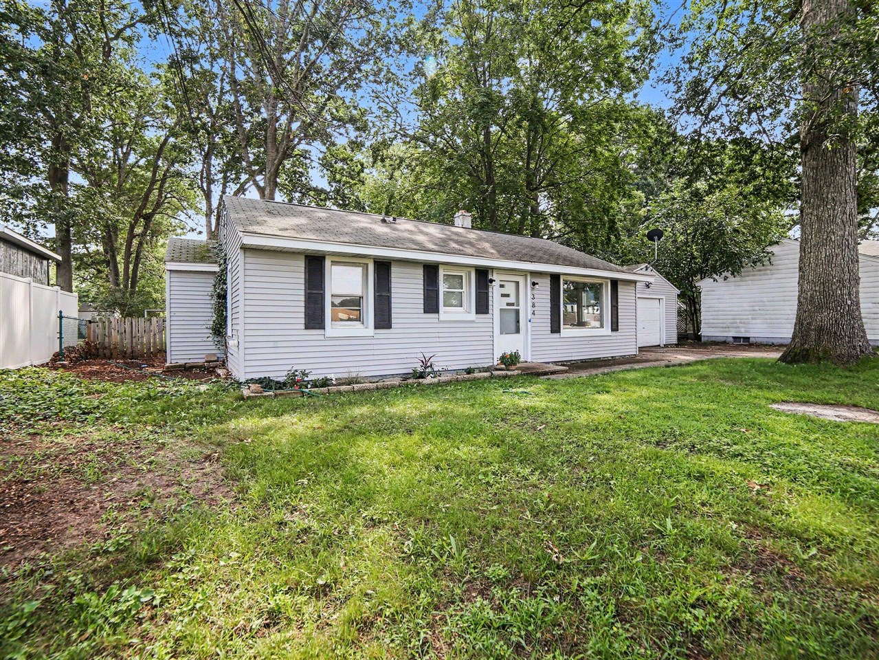 5th image of 384 N 6Th Ave, Fruitport, MI 49415 | MLS# 70550992