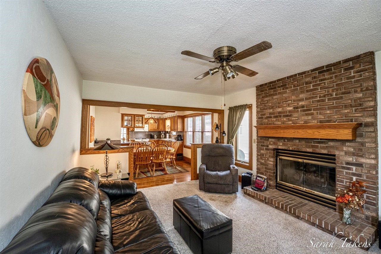 3rd image of 116 35Th St, Grand Rapids, MI 49548 | MLS# 70551007