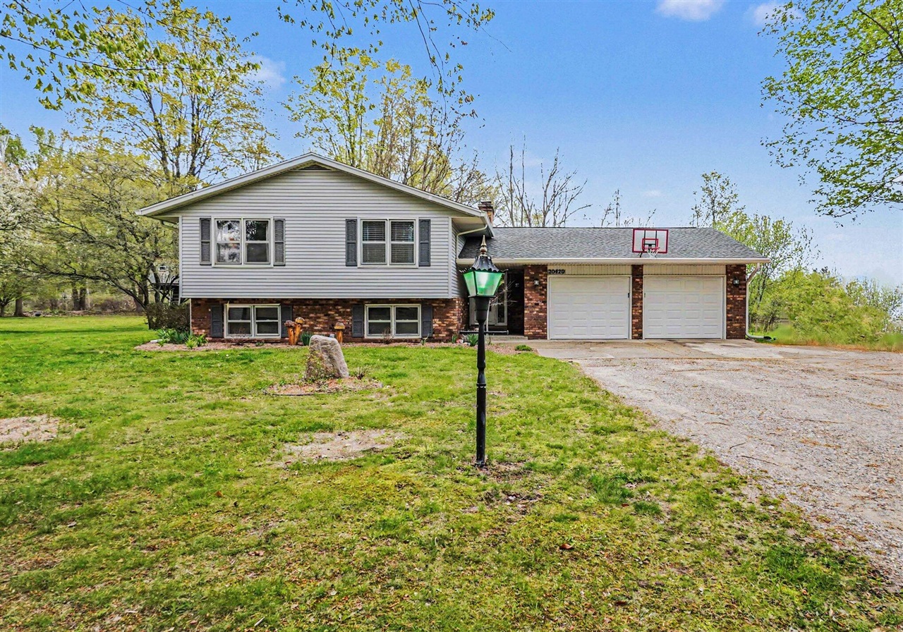 1st image of 20420 Thornapple Ln, Big Rapids, MI 49307 | MLS# 70551009