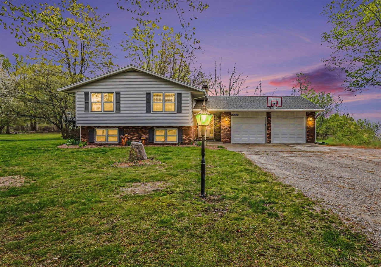 2nd image of 20420 Thornapple Ln, Big Rapids, MI 49307 | MLS# 70551009