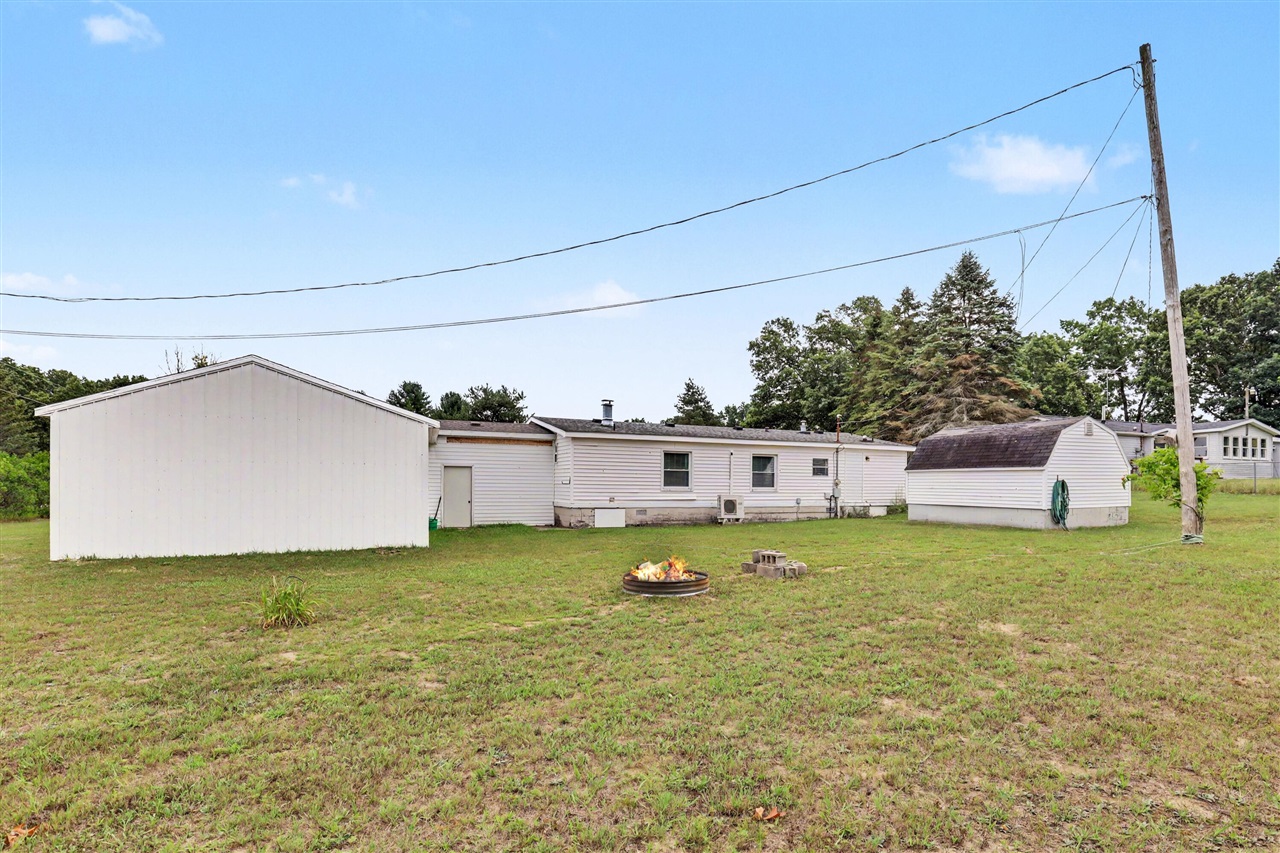 21st image of 2448 S Greenville Rd, Greenville, MI 48838 | MLS# 70551058