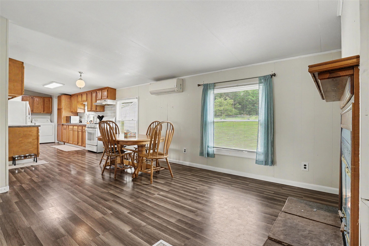 5th image of 2448 S Greenville Rd, Greenville, MI 48838 | MLS# 70551058