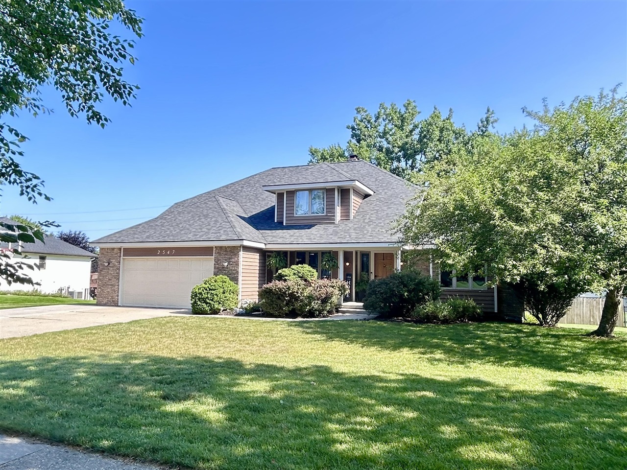 3rd image of 2547 Moerland Dr, Grand Rapids, MI 49504 | MLS# 70551068