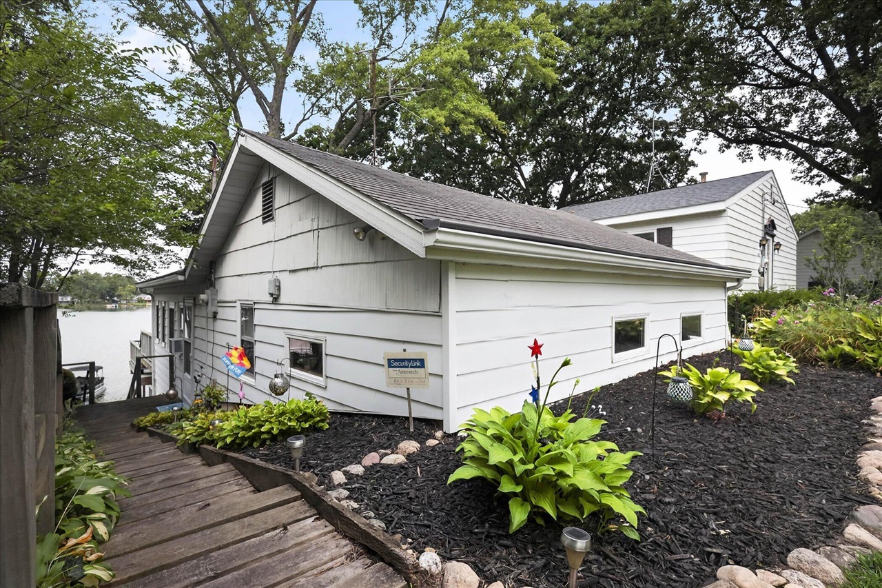 5th image of 52784 Twin Lakeview Dr, Dowagiac, MI 49047 | MLS# 70551080