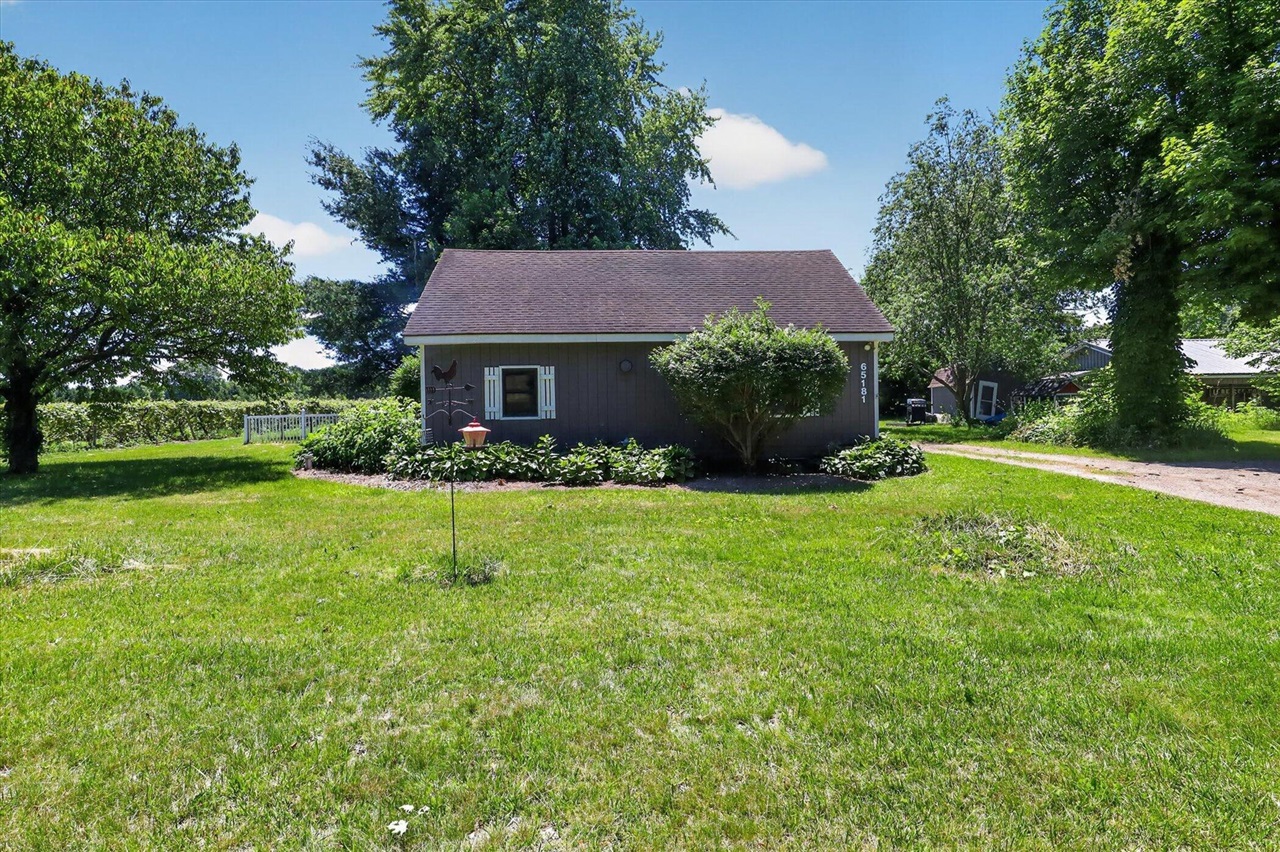 3rd image of 65181 County Road 342, Hartford, MI 49057 | MLS# 70551085