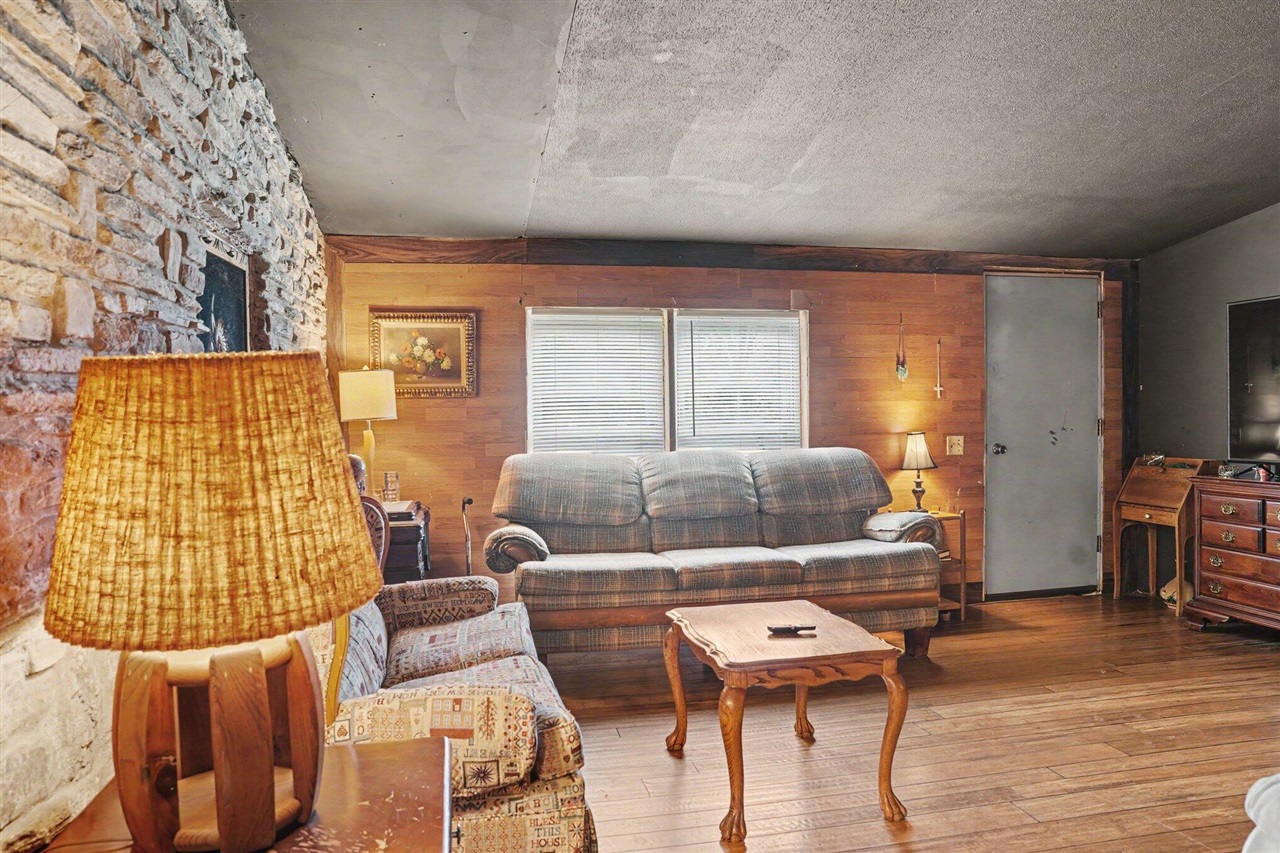 5th image of 7519 Guy Rd, Nashville, MI 49073 | MLS# 70551103
