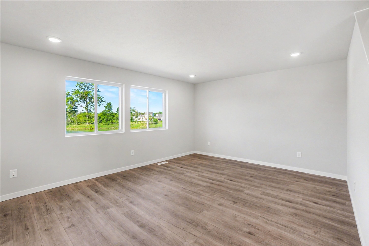 4th image of 18370 Loganwood Trl, Battle Creek, MI 49014 | MLS# 70551140