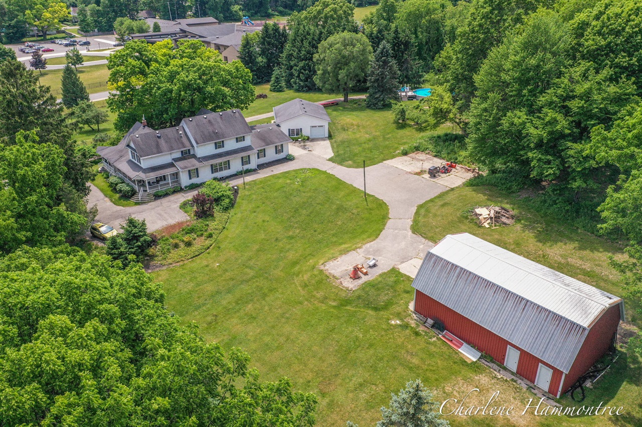 1st image of 9111 Summit Ave, Rockford, MI 49341 | MLS# 70551147