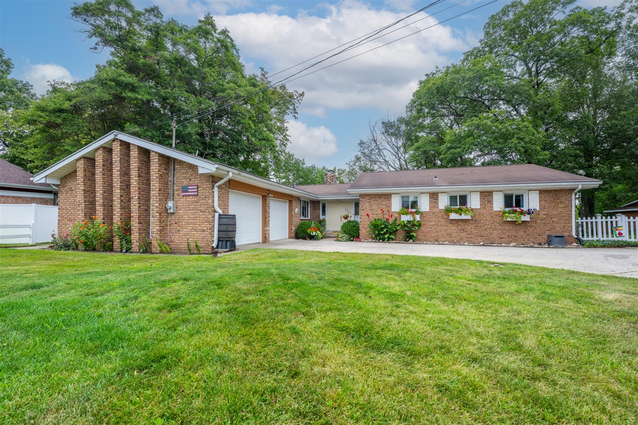 2nd image of 10476 Range Line Rd, Berrien Springs, MI 49103 | MLS# 70551157