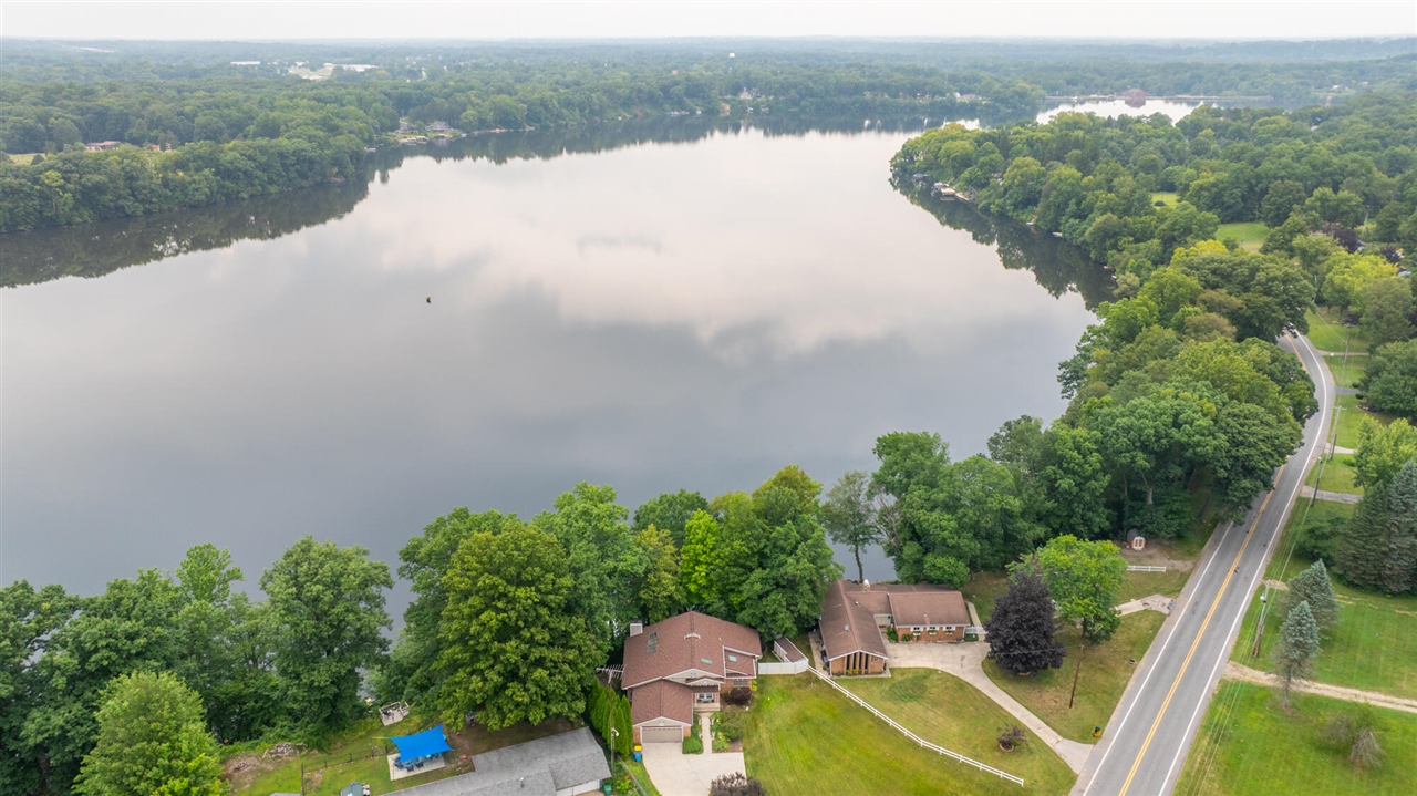 3rd image of 10476 Range Line Rd, Berrien Springs, MI 49103 | MLS# 70551157
