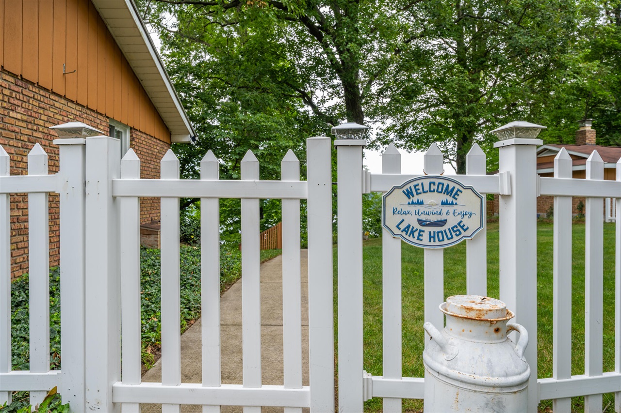 5th image of 10476 Range Line Rd, Berrien Springs, MI 49103 | MLS# 70551157