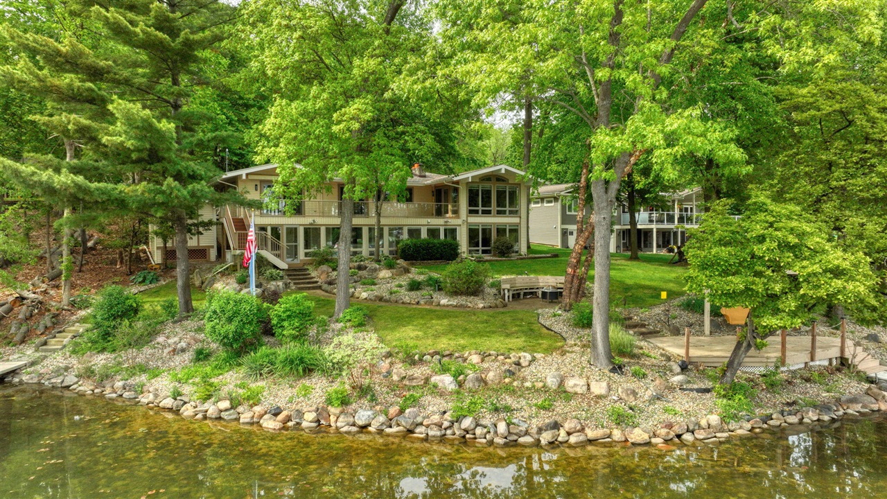 1st image of 11901 Killarny Cir, Jerome, MI 49249 | MLS# 70551167