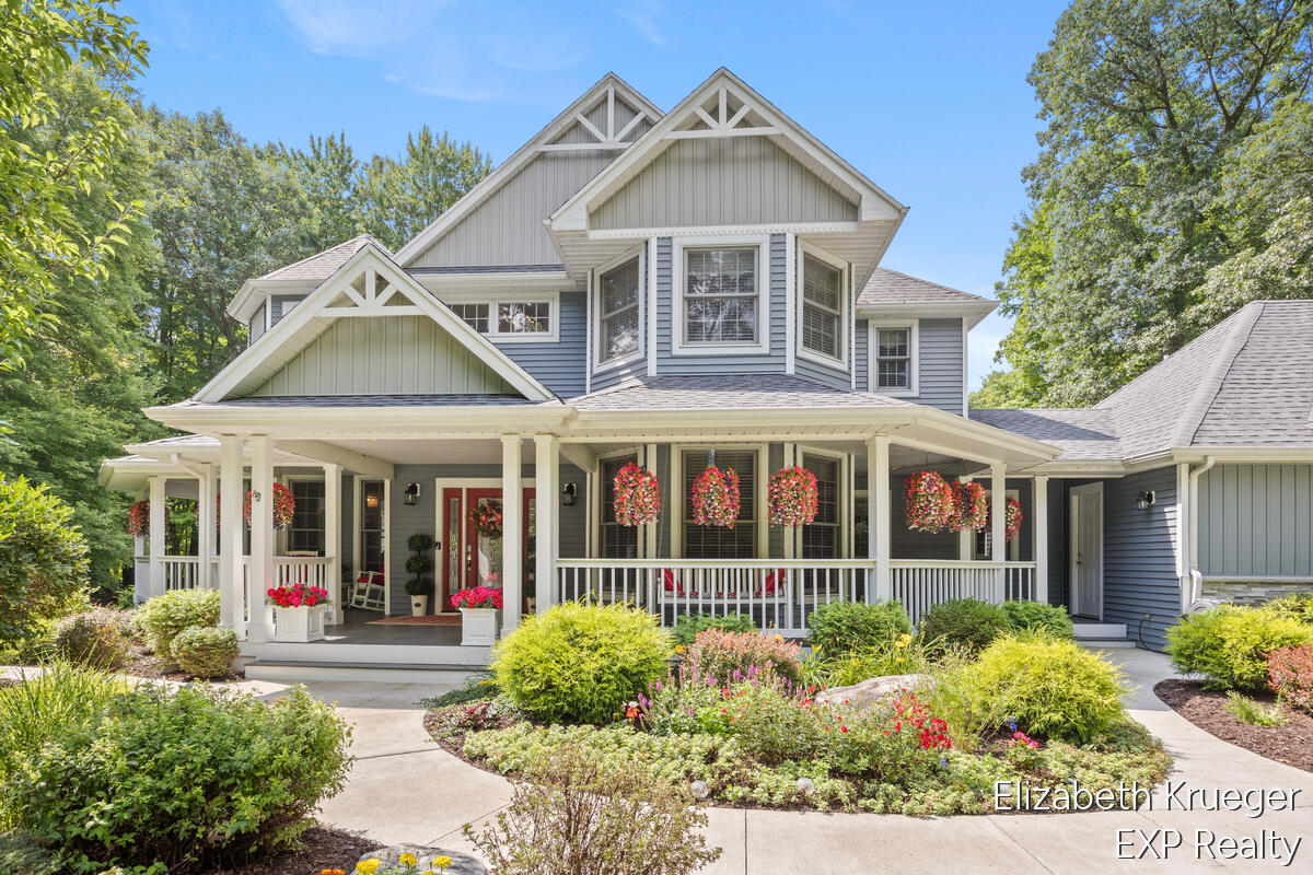 2nd image of 8350 Winterforest Dr, Rockford, MI 49341 | MLS# 70551175