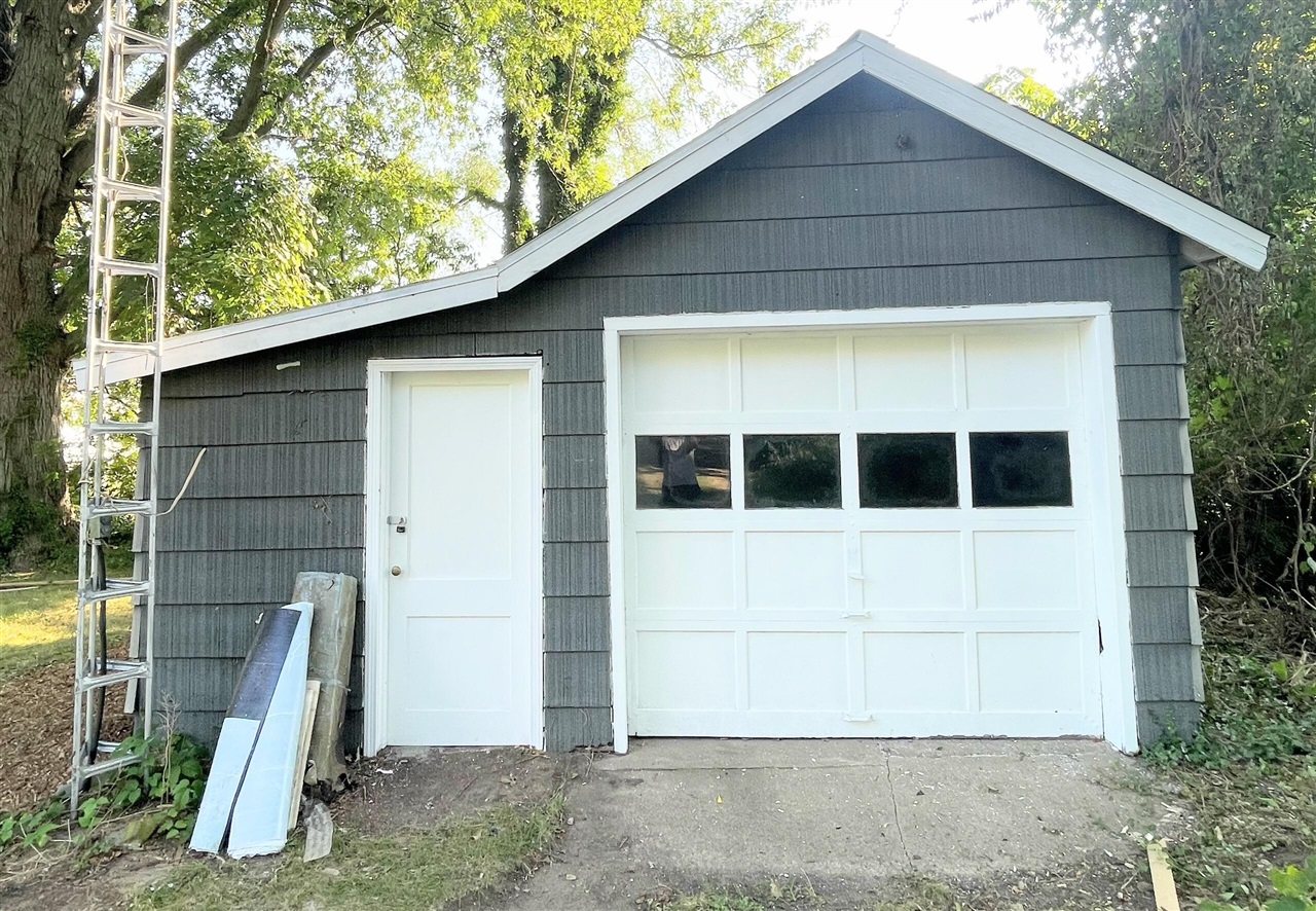 17th image of 1146 Coolidge Ave, Benton Harbor, MI 49022 | MLS# 70551176