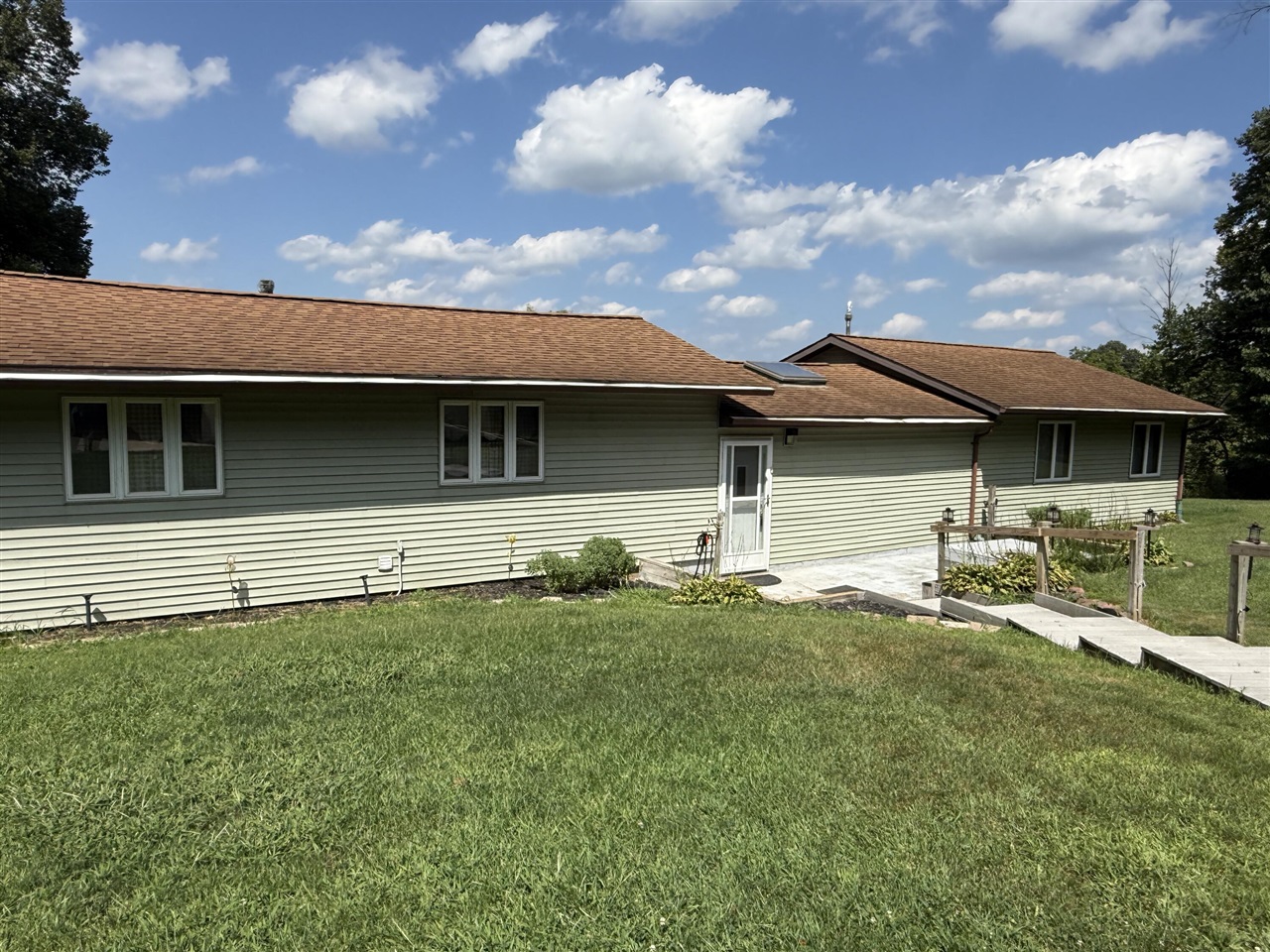 Photo 2 of Single family home for sale at 18760 28 Mile Rd, Albion, MI 49224 | MLS# 70551187 | Listing updated on 2026-09-15