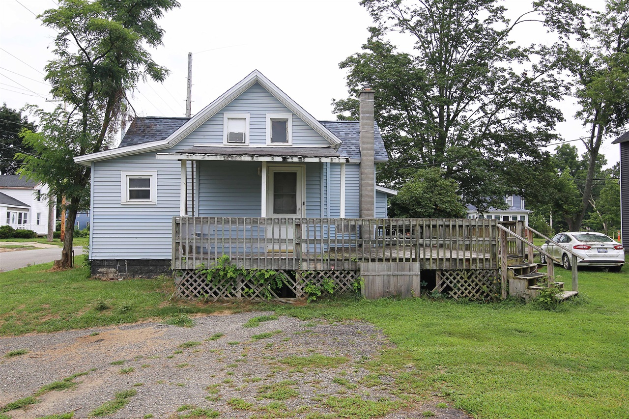 31st image of 406 Spring St, Three Rivers, MI 49093 | MLS# 70551203