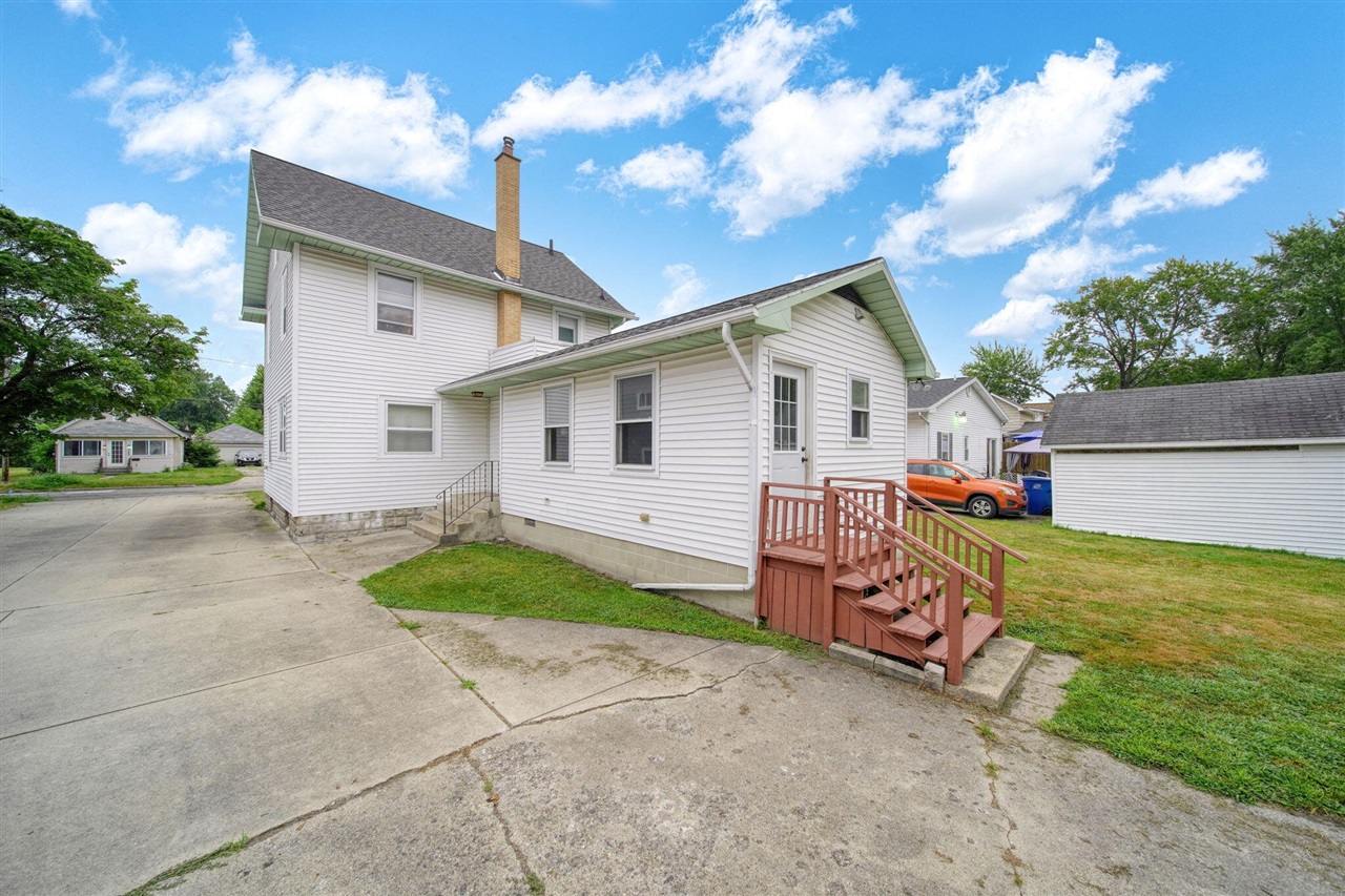 4th image of 757 Glenwood Ave, Jackson, MI 49203 | MLS# 70551212