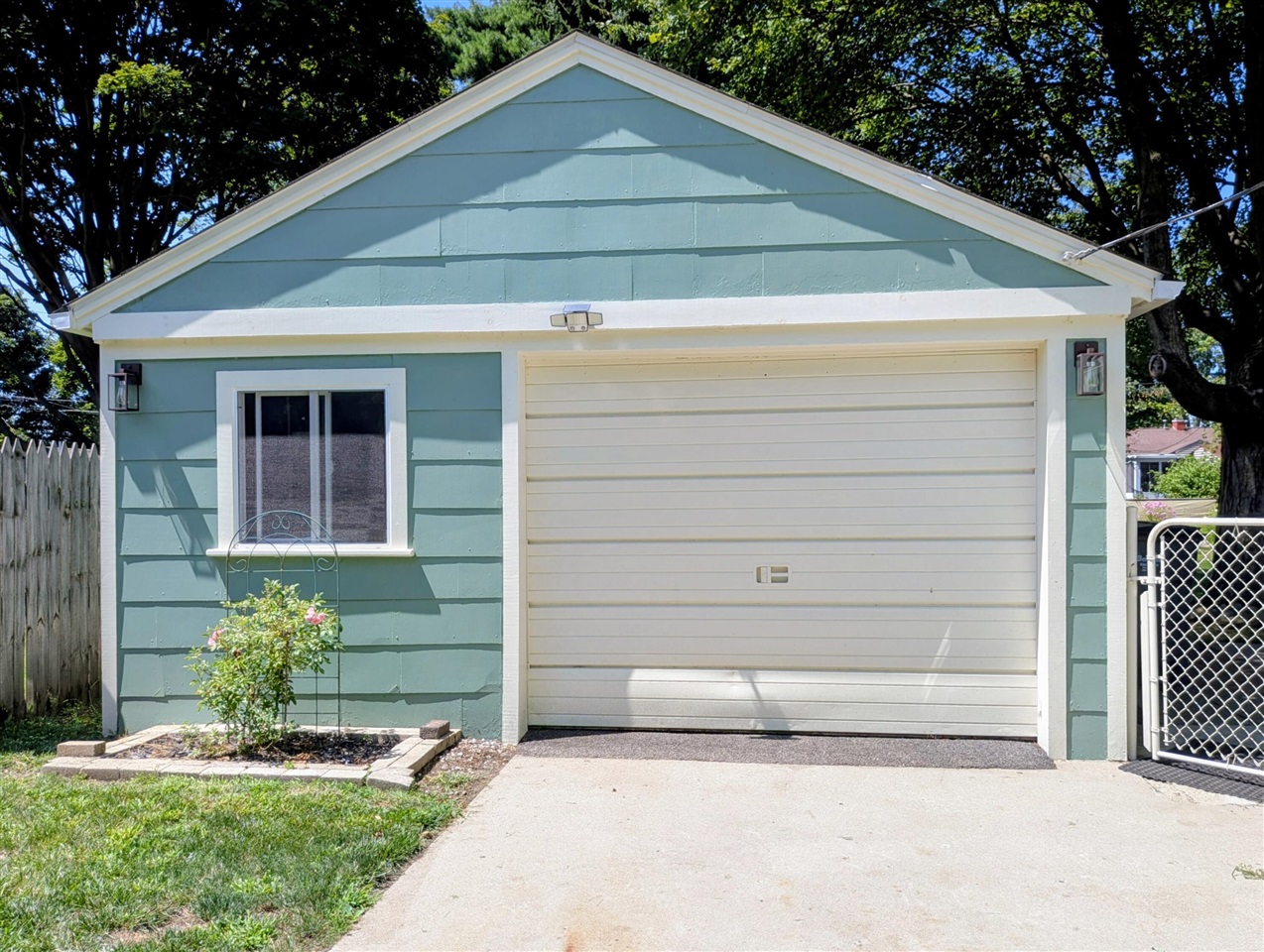 3rd image of 216 2Nd St, Sturgis, MI 49091 | MLS# 70551236