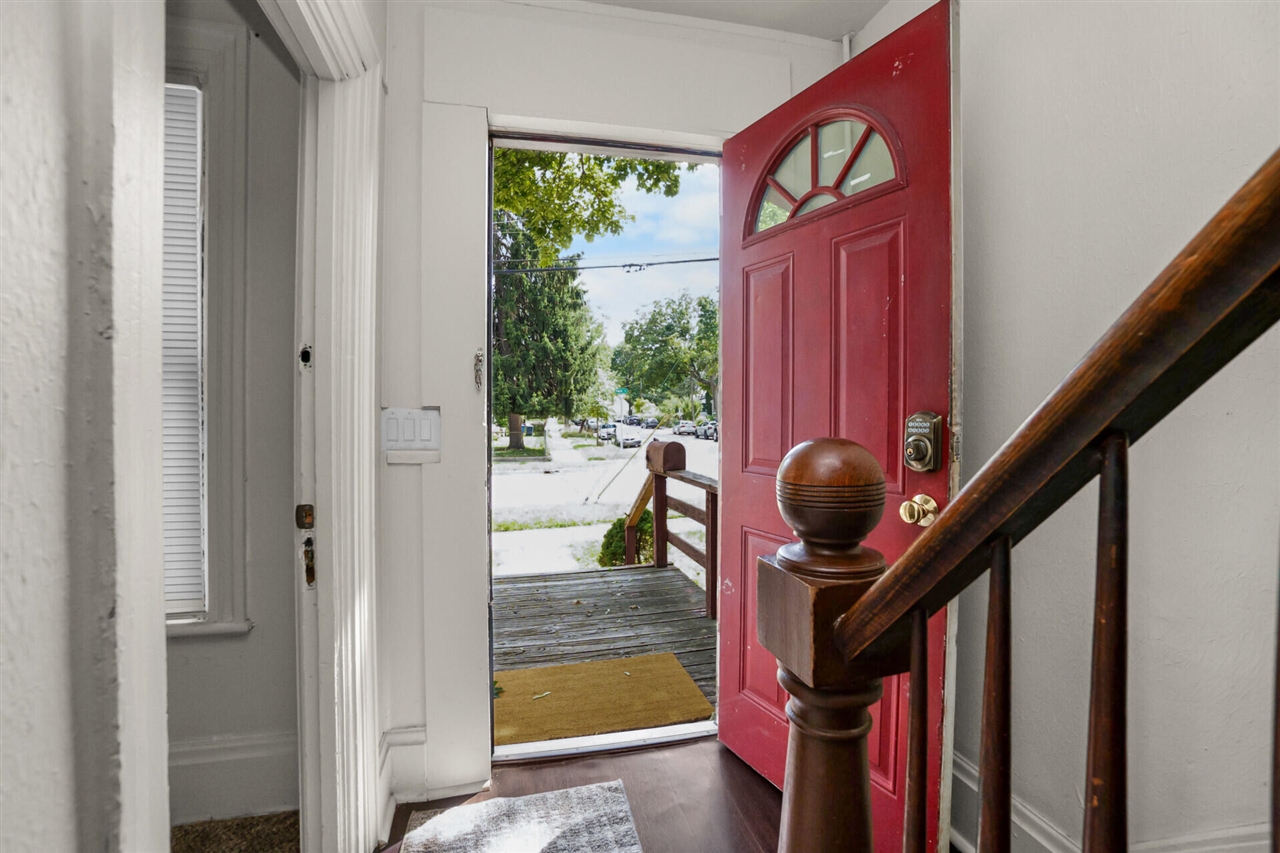 4th image of 124 Felch St, Ann Arbor, MI 48103 | MLS# 70551245