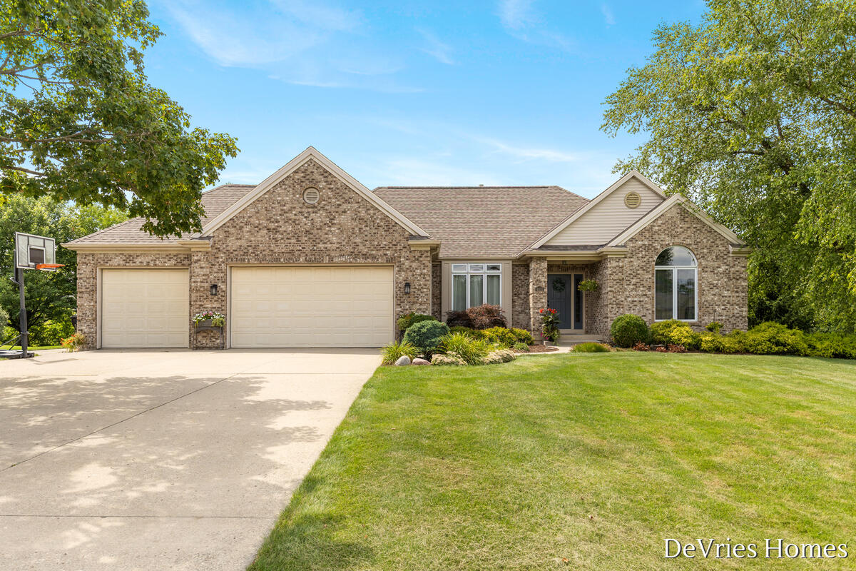 1st image of 6311 Summerhill Dr, Hudsonville, MI 49426 | MLS# 70551269