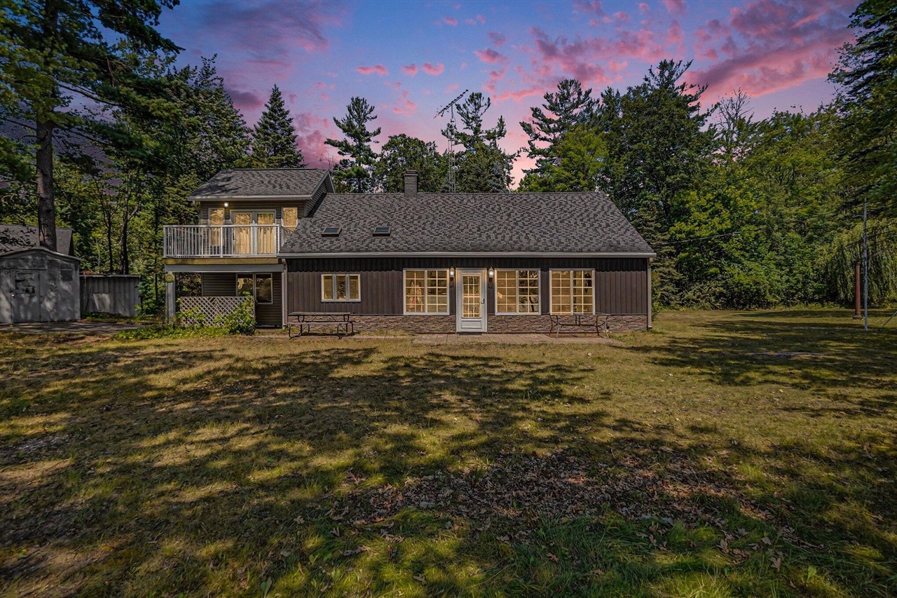 image of 20281 E Chippewa Dr, Chippewa Lake, MI 49320 | MLS# 70551289