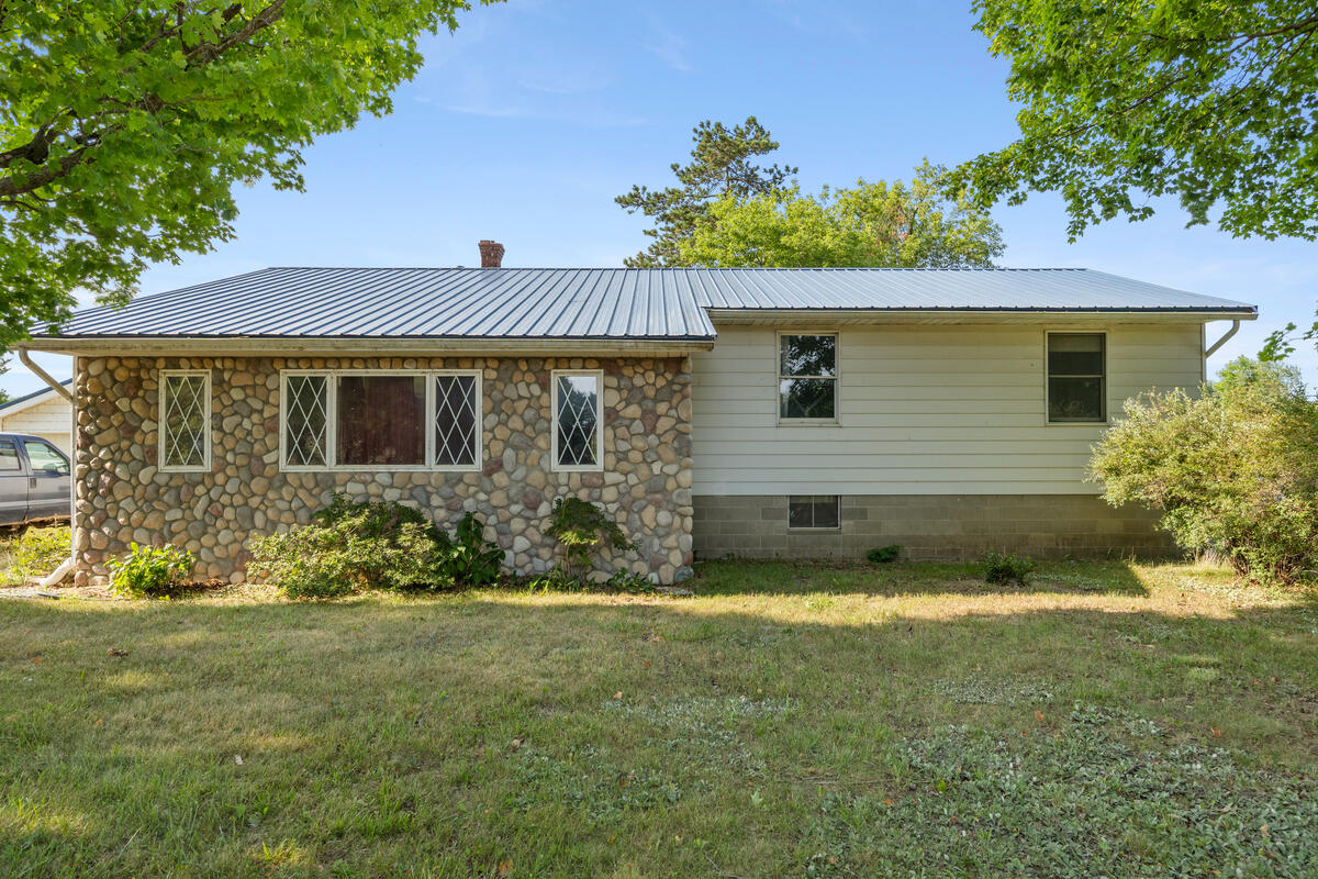 1st image of 18757 N County Line Rd, Morley, MI 49336 | MLS# 70551309
