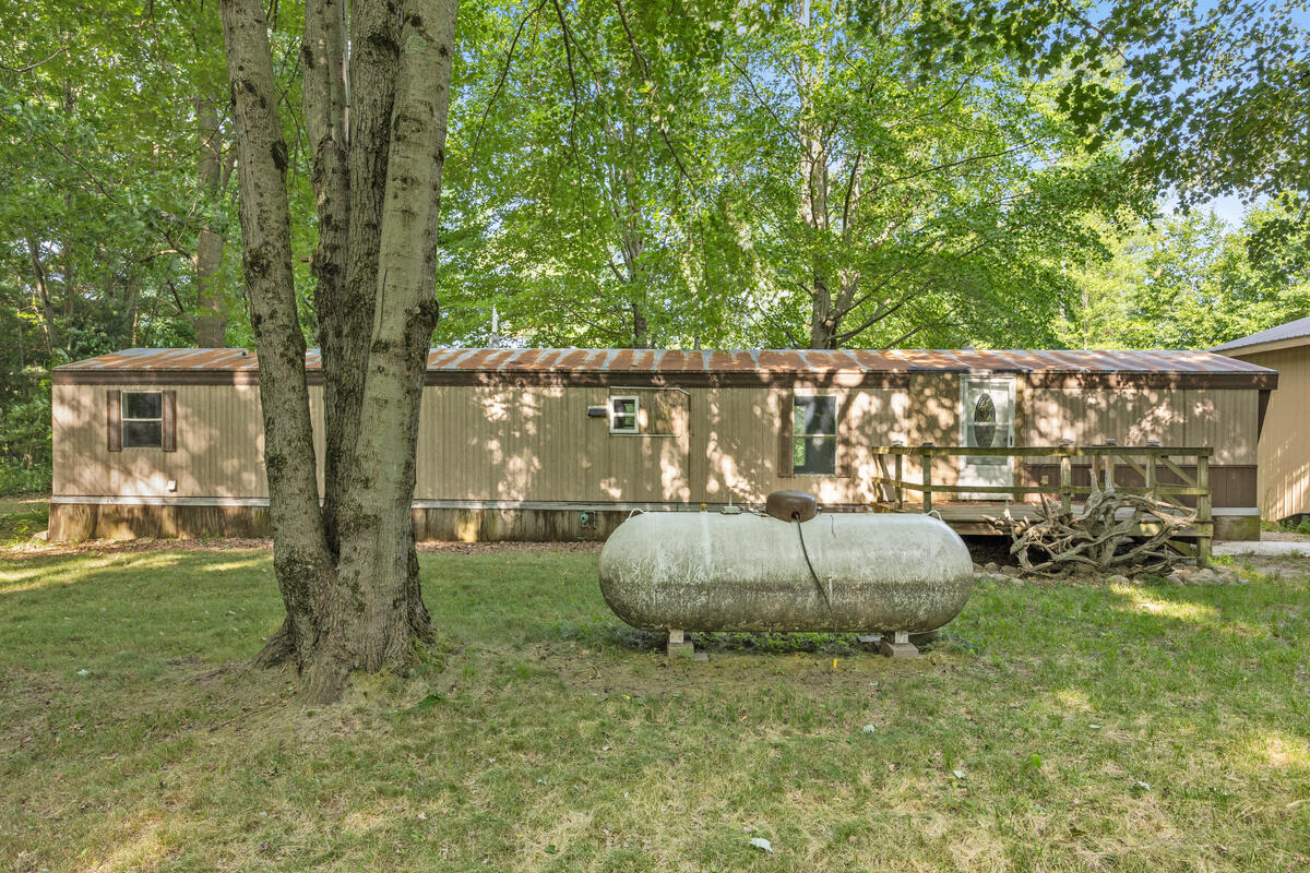 1st image of 11825 Federal Rd, Morley, MI 49336 | MLS# 70551312