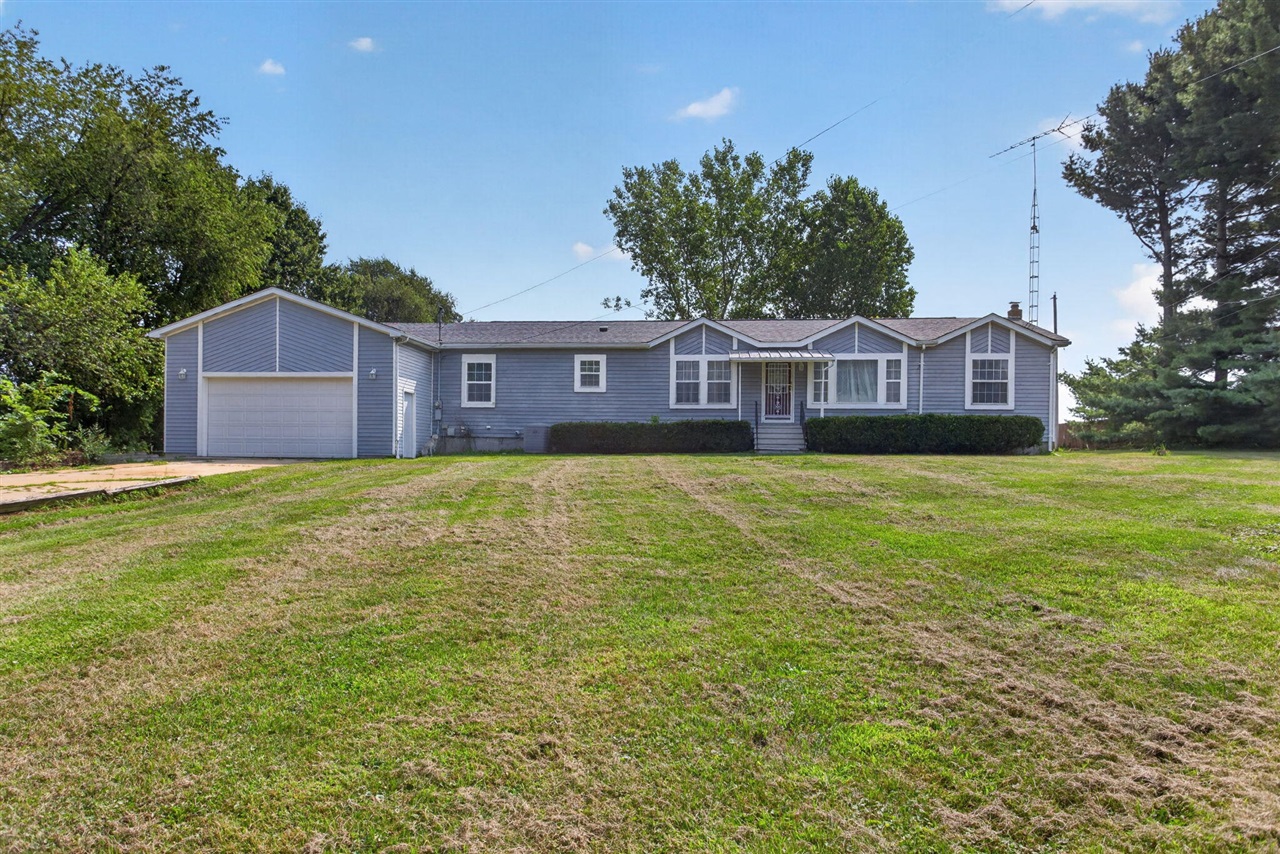 1st image of 8991 N Meridian Rd, Pleasant Lake, MI 49272 | MLS# 70551322