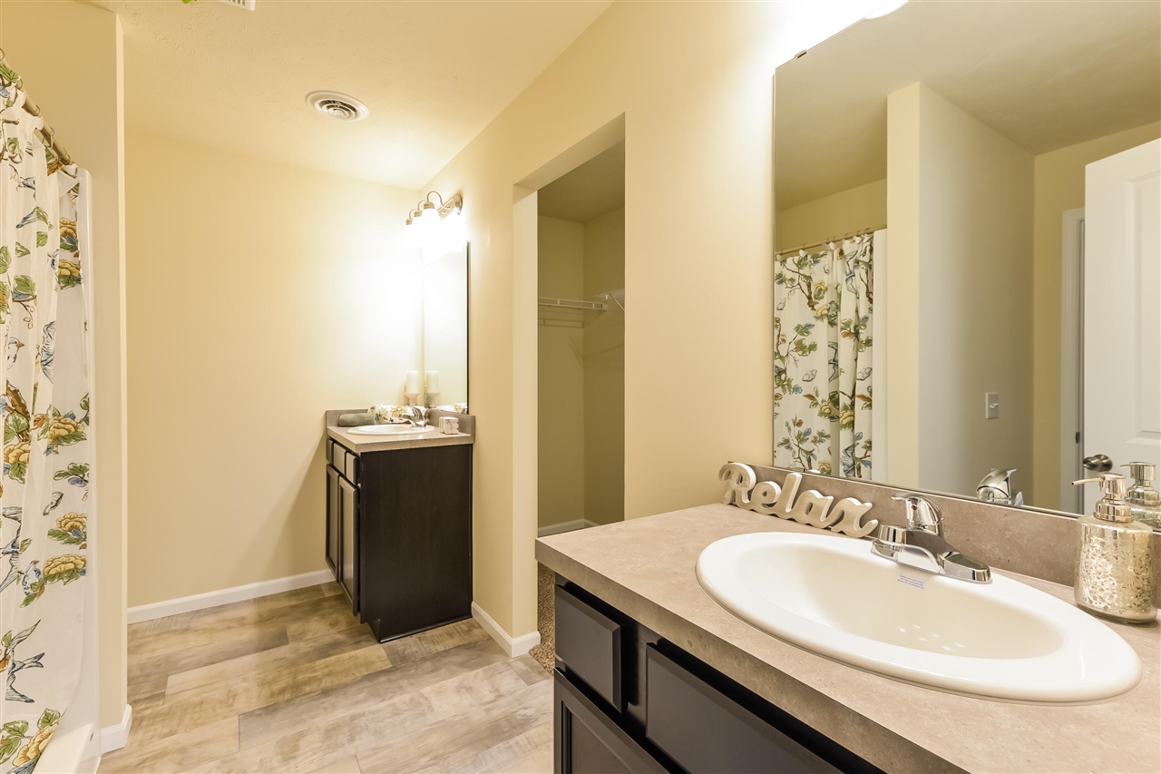 17th image of 20535 Edgewood Dr, Big Rapids, MI 49307 | MLS# 70551327