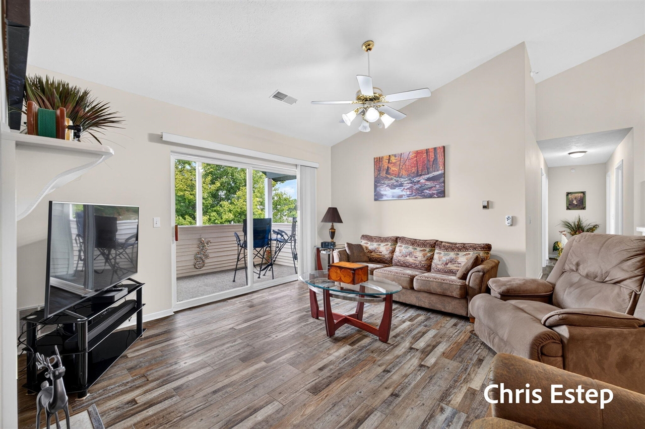 4th image of 5877 Crosswinds Dr #31, Norton Shores, MI 49444 | MLS# 70551405