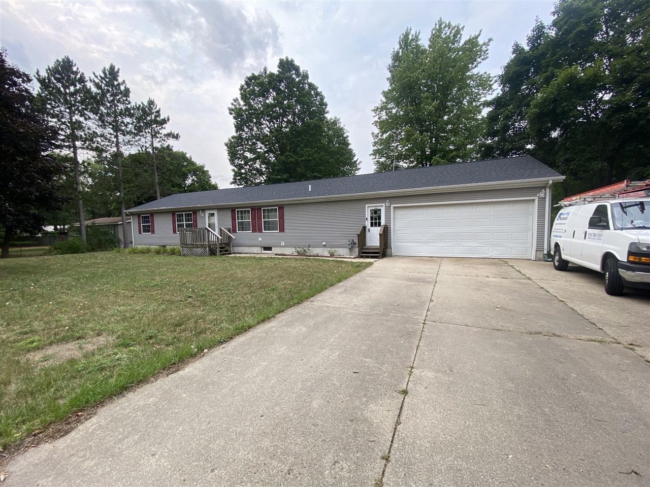 38th image of 1551 E Pine Hill Ave, White Cloud, MI 49349 | MLS# 70551439