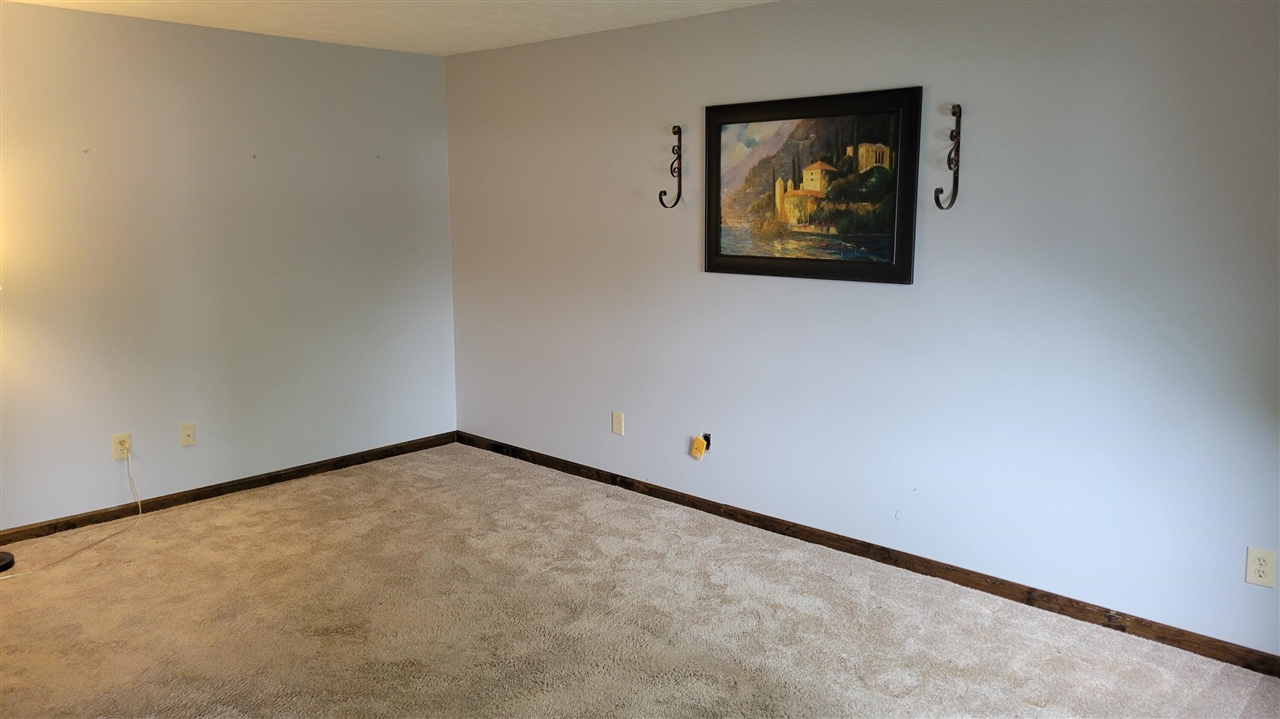 5th image of 607 Gardenview Dr, Byron Center, MI 49315