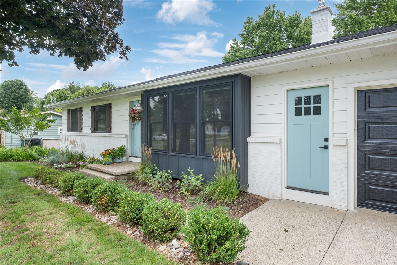 2nd image of 14096 12th Ave, Marne, MI 49435 | MLS# 70551495