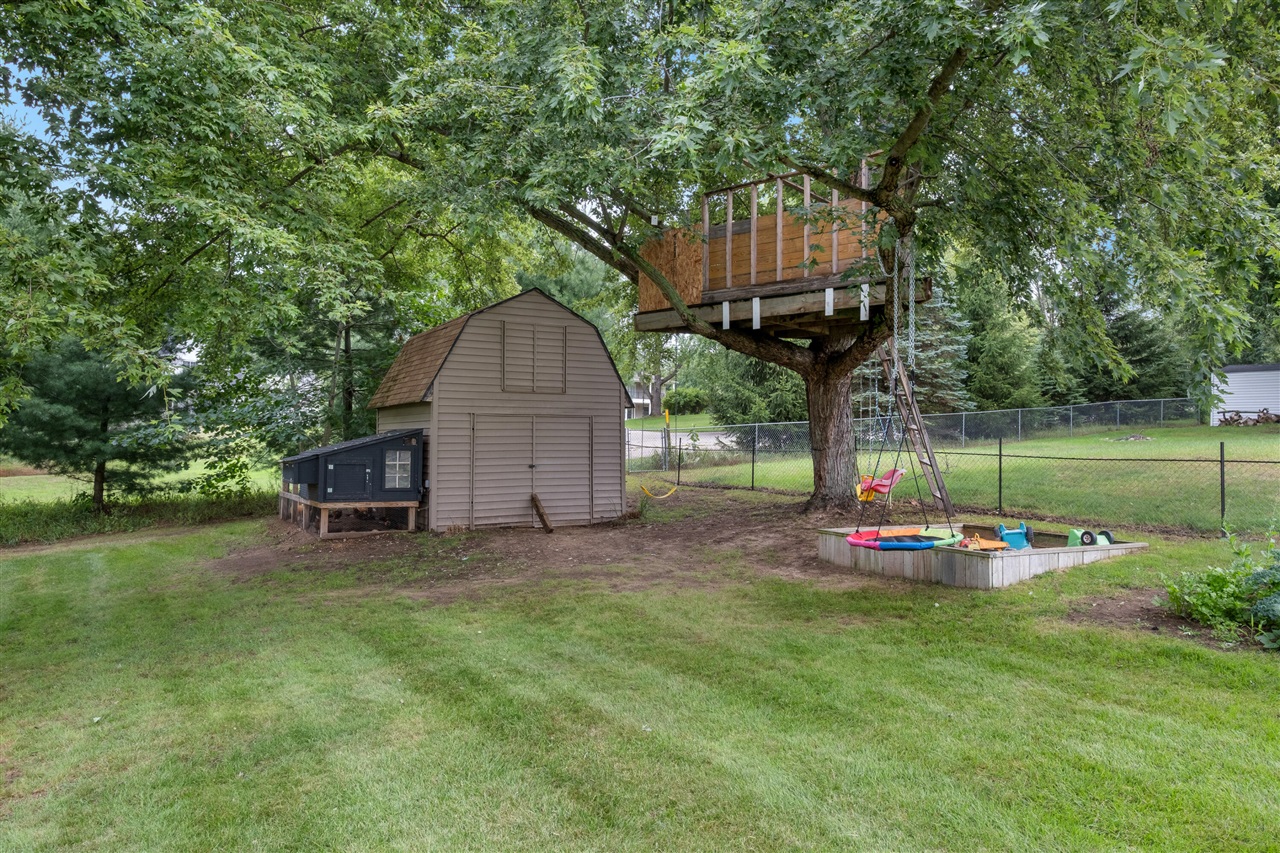 29th image of 14096 12th Ave, Marne, MI 49435 | MLS# 70551495