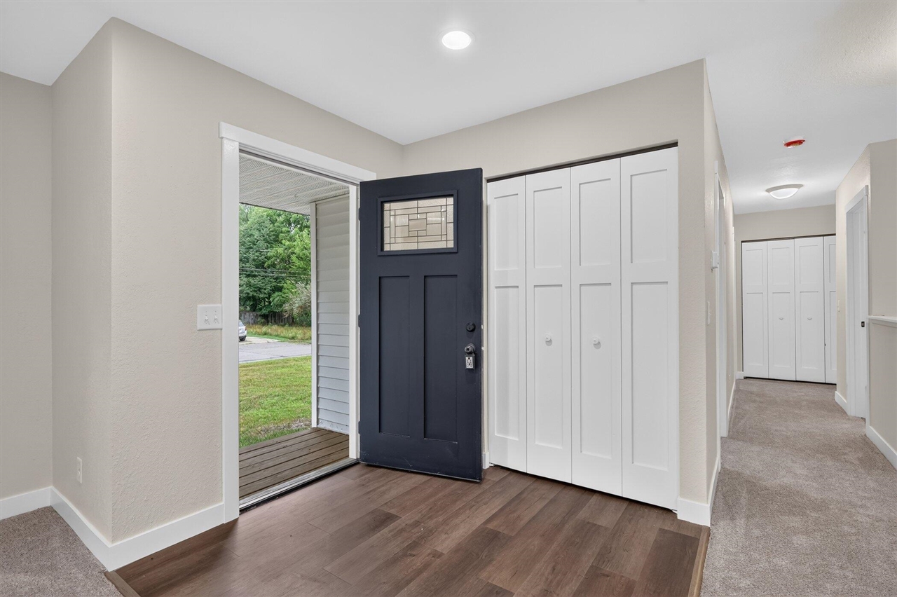 Photo 2 of Single family home for sale at 3427 Wood St, Kalamazoo, MI 49008 | MLS# 70551496 | Listing updated on 2026-09-13