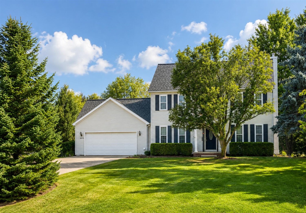 Photo 1 of Single family home for sale at 6884 Ralaric Dr, Dexter, MI 48130 | MLS# 70551593 | Listing updated on 2026-09-29