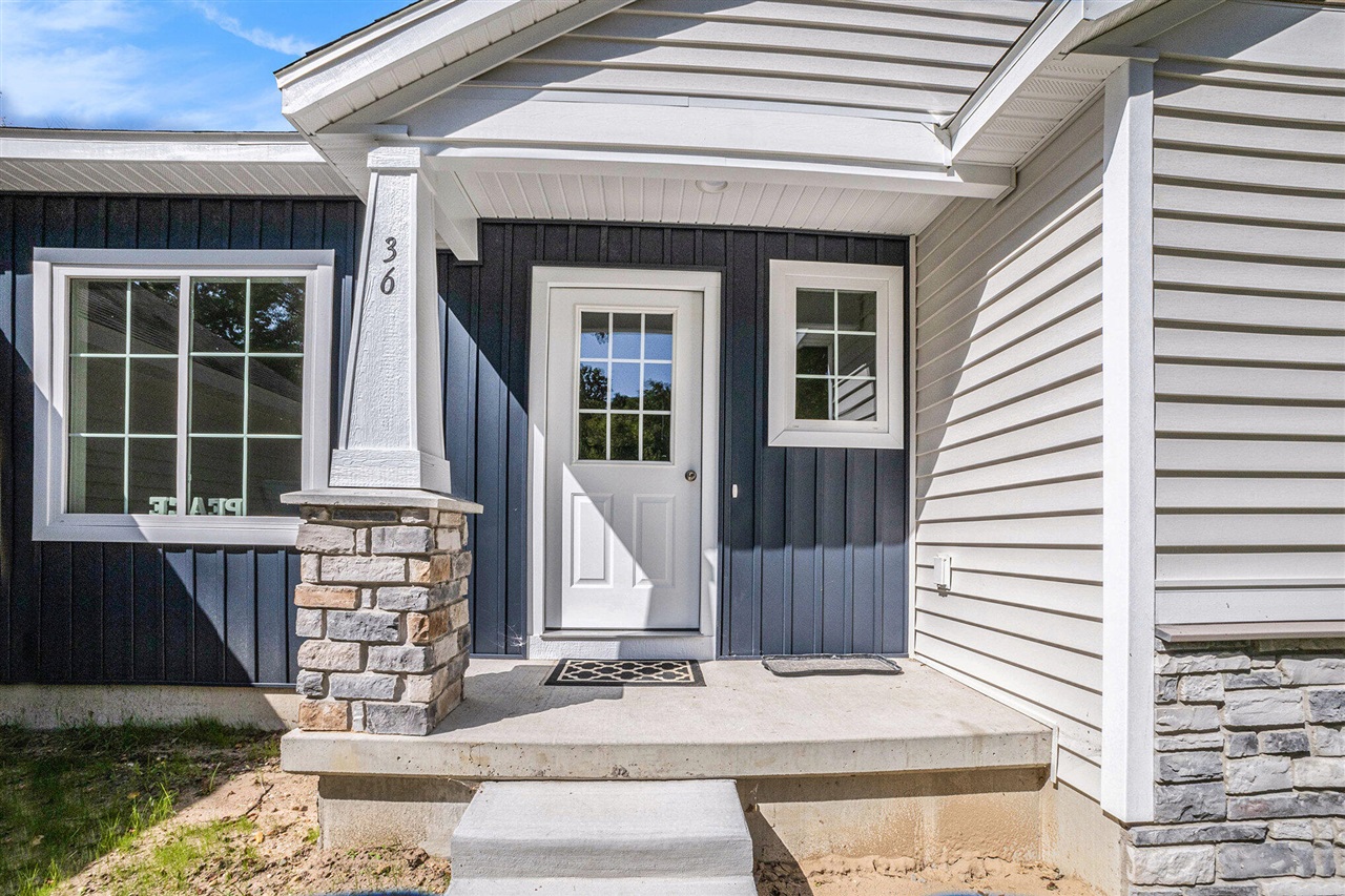 3rd image of 229 Flat Rock Dr, Sand Lake, MI 49343 | MLS# 70551611