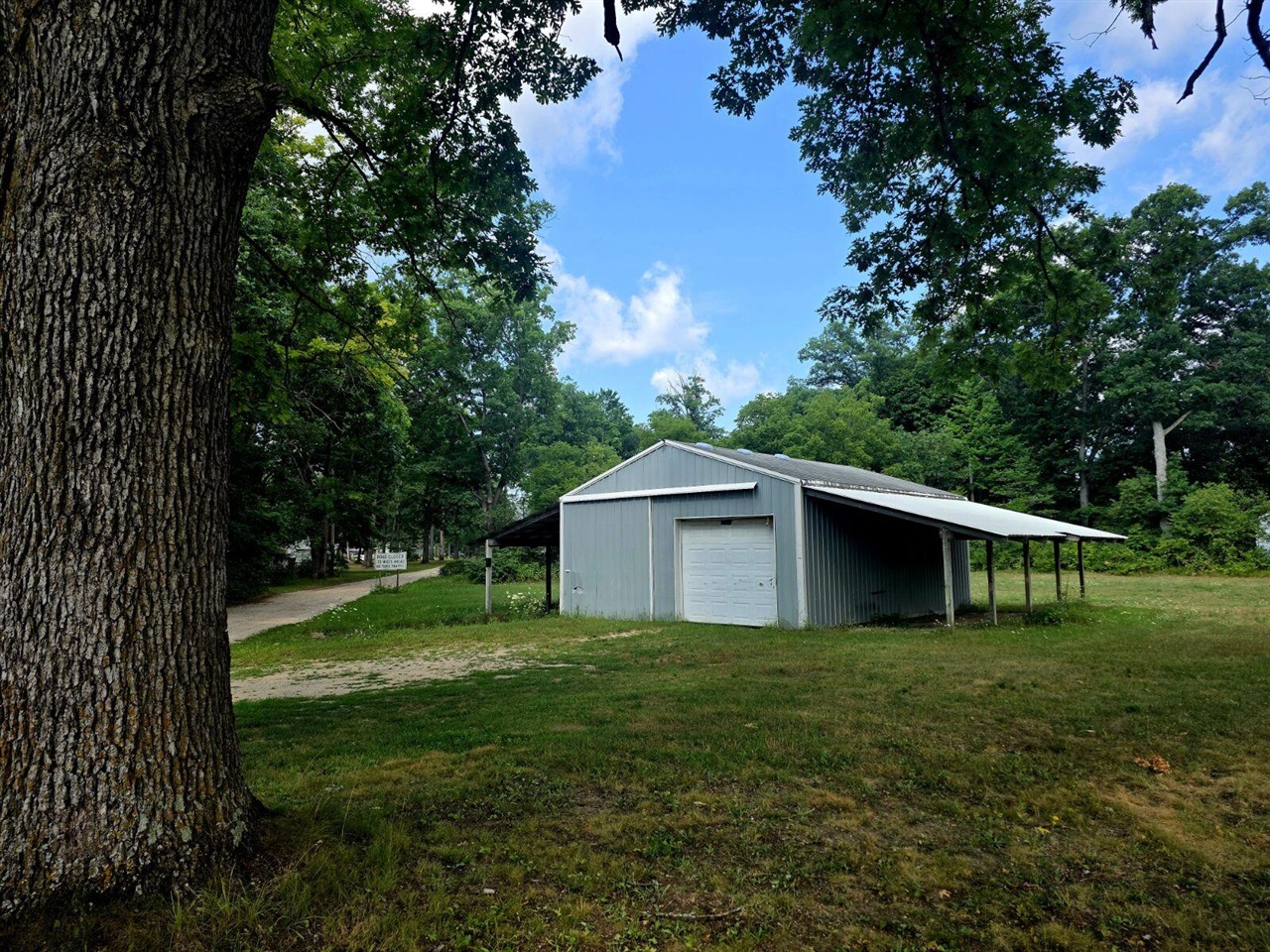 1st image of 747 S Silver Dr, White Cloud, MI 49349 | MLS# 70551633