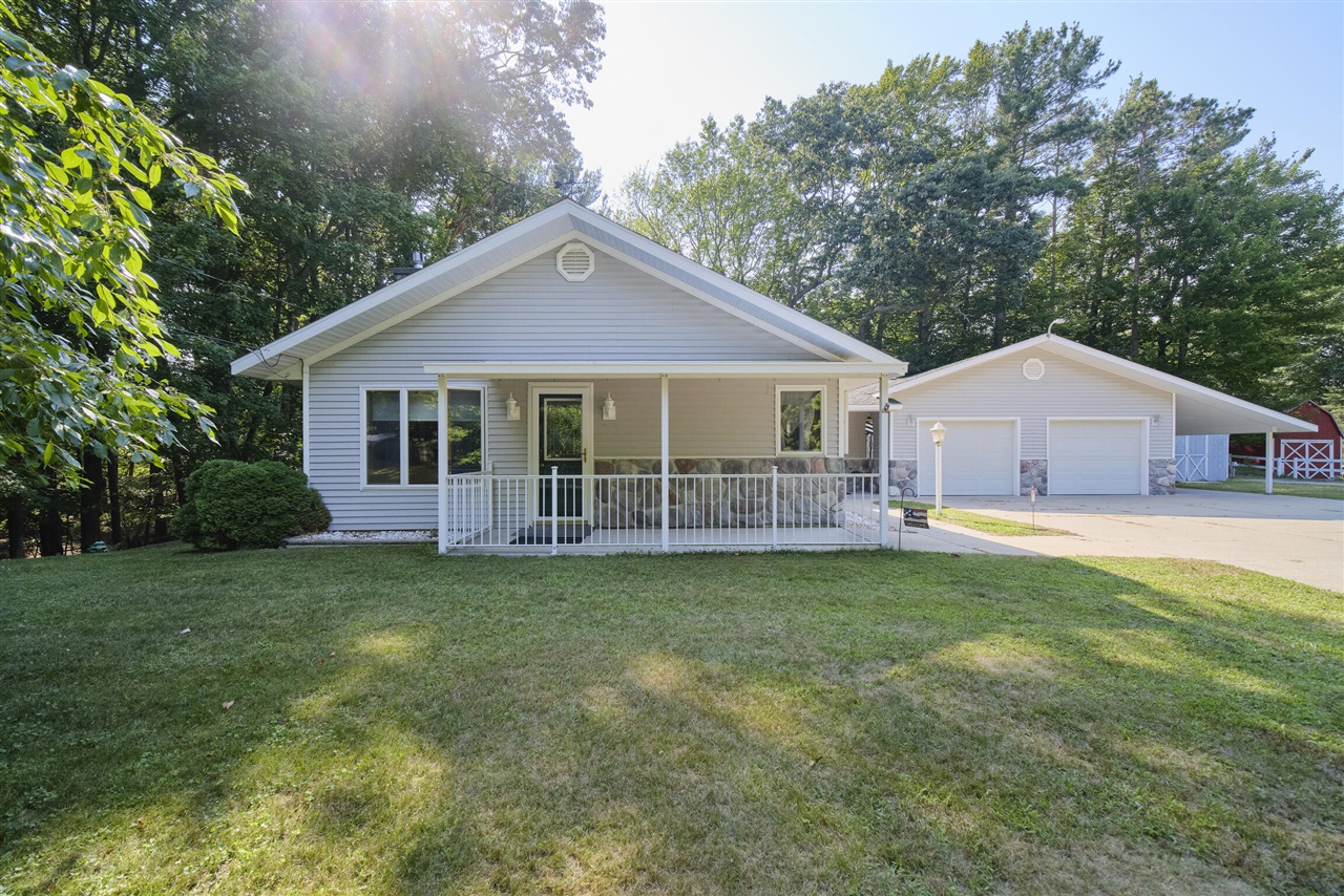 2nd image of 3423 Balsam Ave, Manistee, MI 49660 | MLS# 70551654