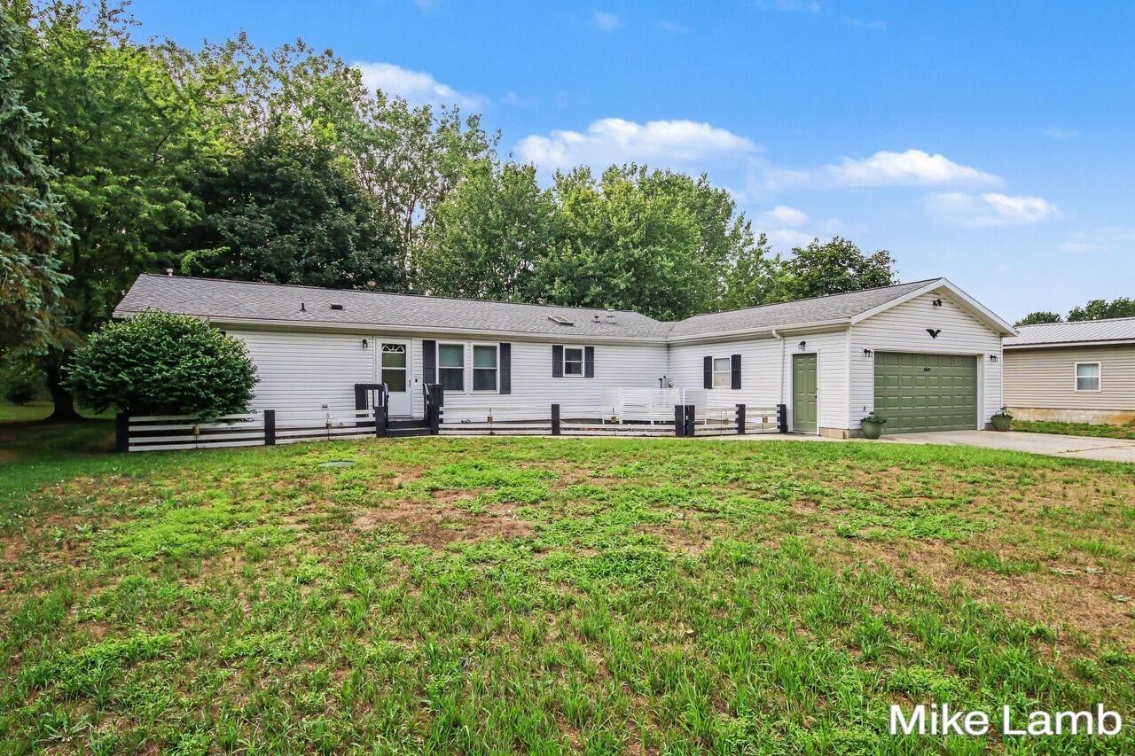 2nd image of 3605 Lo Al Dr, Ravenna, MI 49451 | MLS# 70551657