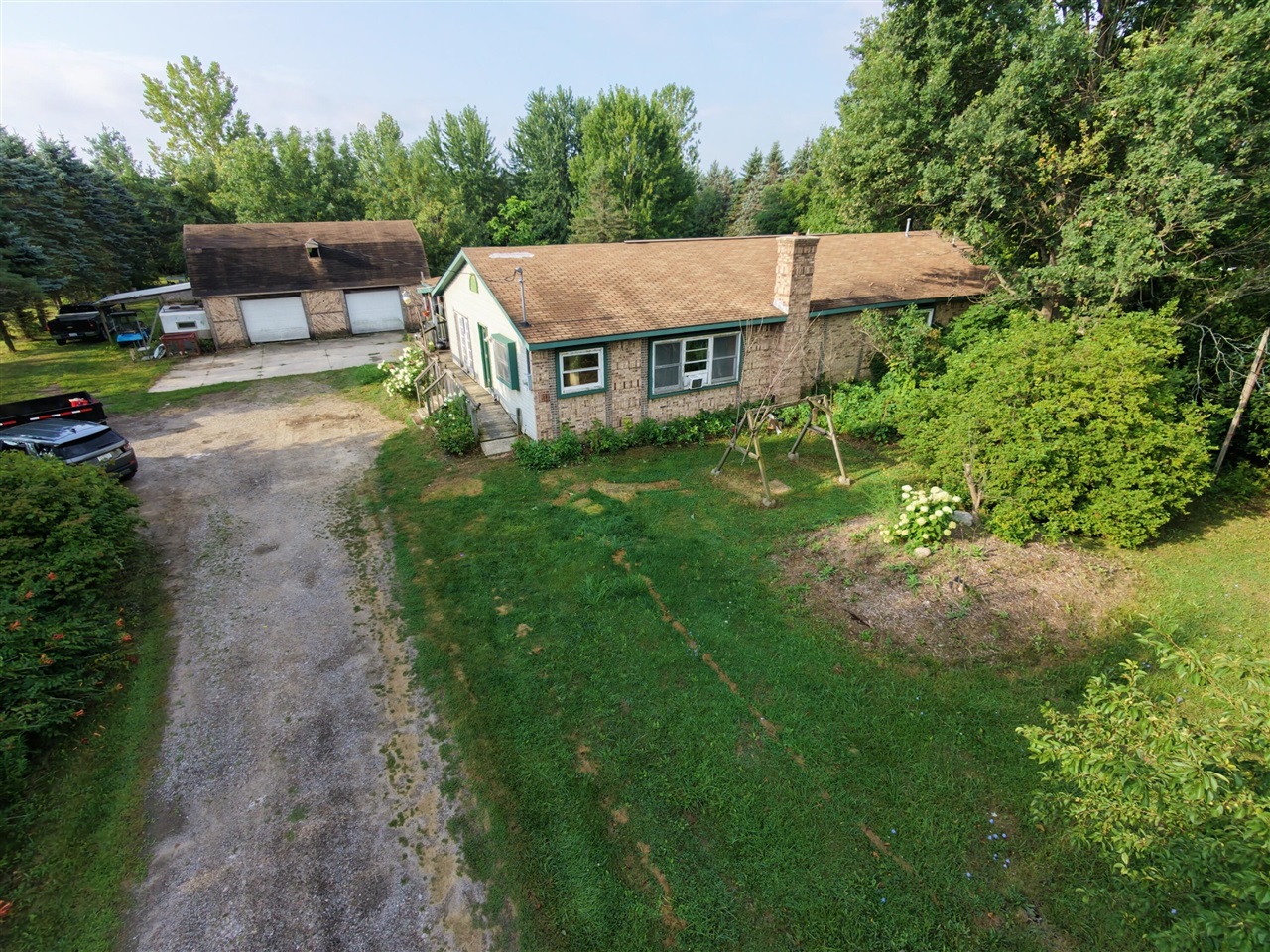 2nd image of 1215 Dale Road, Beaverton, MI 48612 | MLS# 70551671