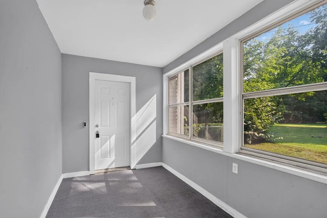 4th image of 1608 Chapin St, Jackson, MI 49203 | MLS# 70551678