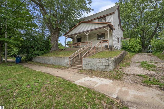 3rd image of 411 S Simon St, Cadillac, MI 49601 | MLS# 70551688