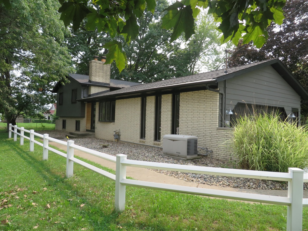 2nd image of 5591 Wing Ave, Grand Rapids, MI 49512 | MLS# 70551698