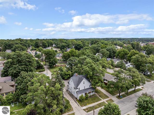 55th image of 314 E Pine St, Cadillac, MI 49601 | MLS# 70551702