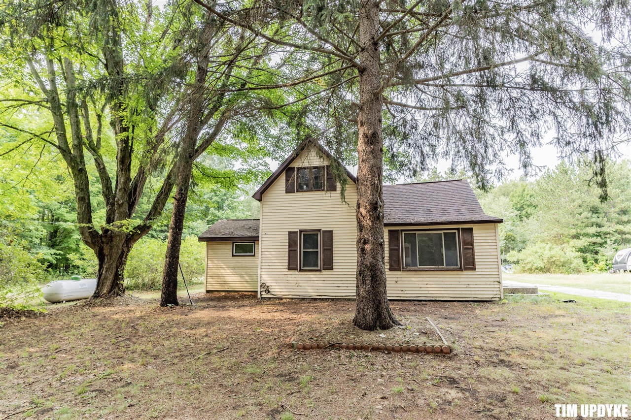 4th image of 5924 E Sternberg Rd, Fruitport, MI 49415 | MLS# 70551711
